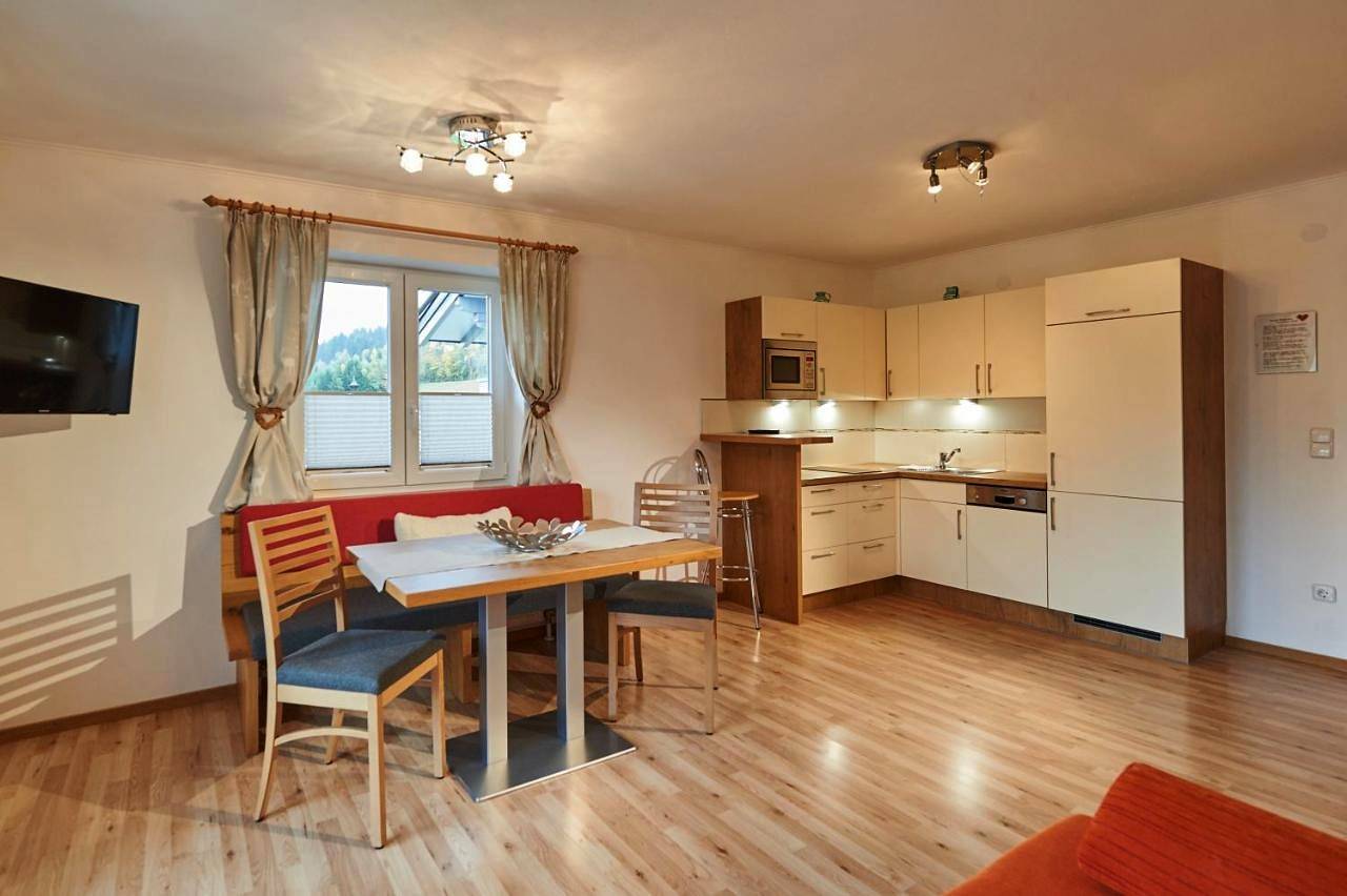 Ferienhaus Astrid in Flachau, Ski Amadé