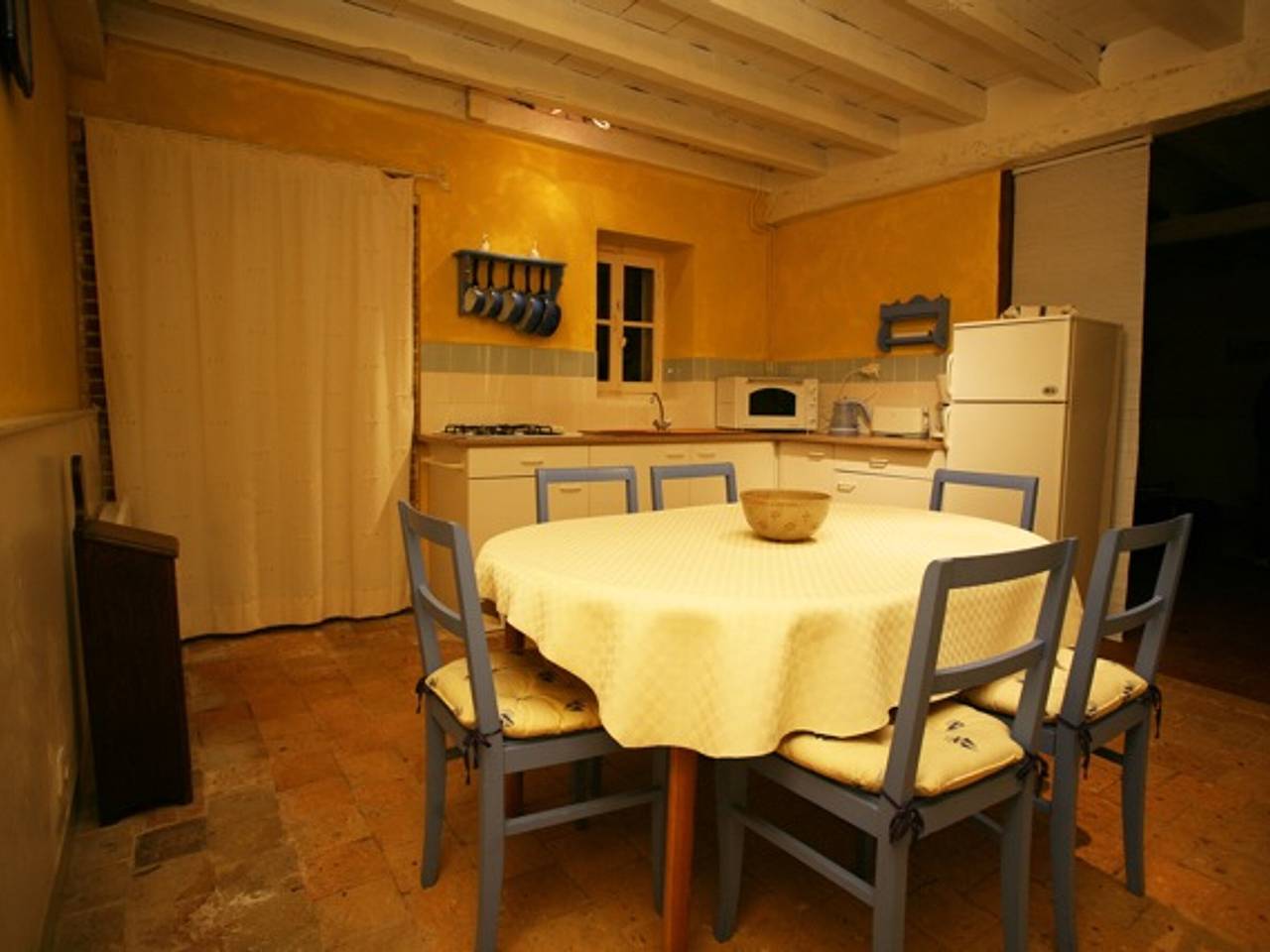 Gîte charmant au château, Le Veurdre in Le Veurdre, Allier