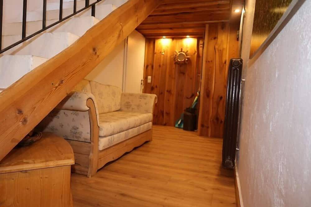 Ganze Wohnung, Ferienwohnung Souterrain für 1-2 Personen (ca. 35 qm) in Bernau am Chiemsee, Chiemsee