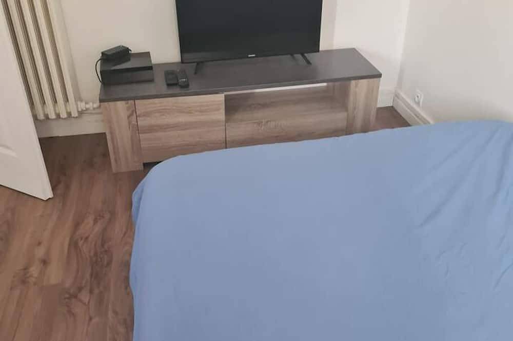 Appartement entier, Homerez - Studio lumineux à Clichy 27 m² + parking in Clichy, Hauts-de-Seine