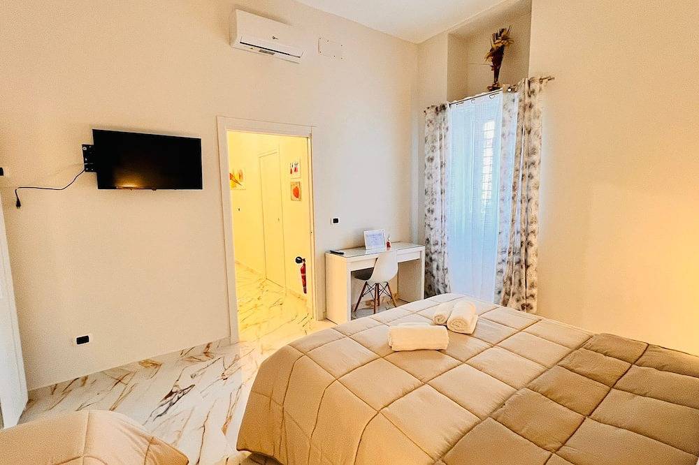 Entire apartment, Torres family tourist lease in Foggia, Foggia Province