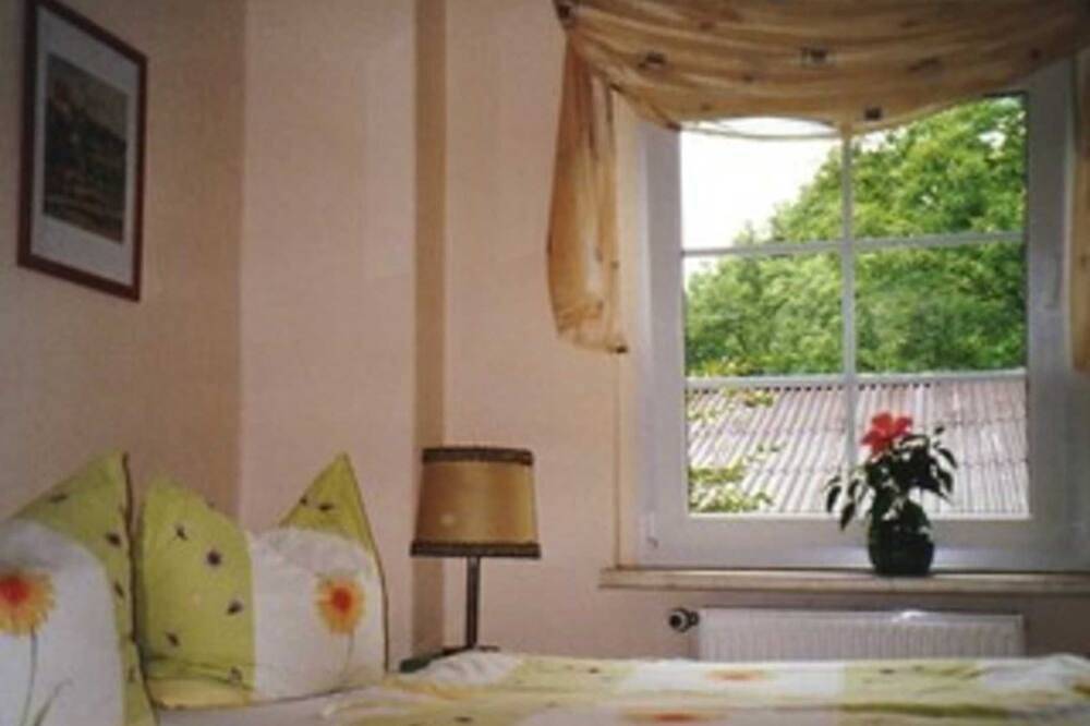 Ganze Wohnung, Ferienwohnung 2 - Ferienwohnung Am Mühlbach in Mühl Rosin, Mecklenburgische Seenplatte