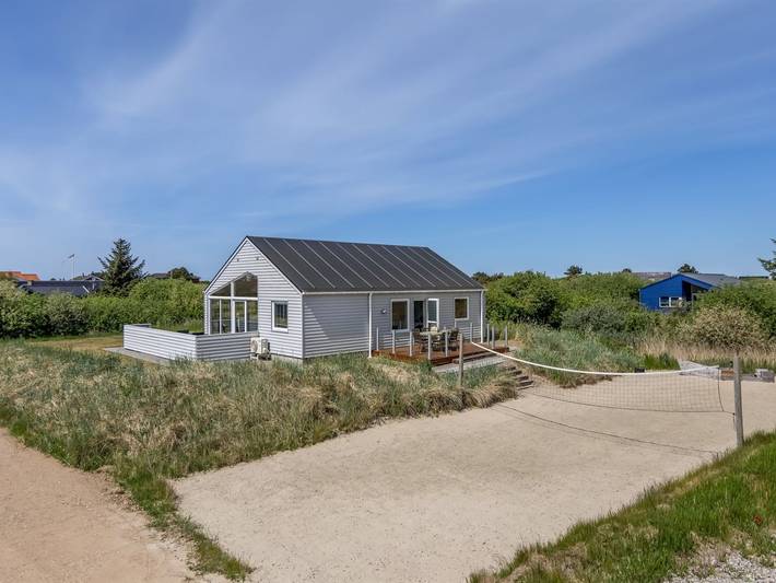 Ferienhaus für 6 Personen, mit Terrasse in Lakolk