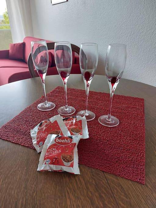 Gîte pour 4 personnes, avec terrasse et vue dans Gare De Colmar - 2