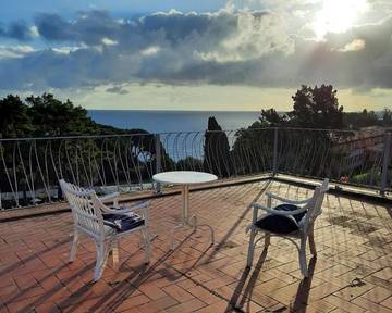 Villa mit pool für 6 Personen, mit Pool und Ausblick sowie Garten auf Elba