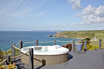Holiday Apartment for 6 People in Praa Sands, Cornwall, Photo 1