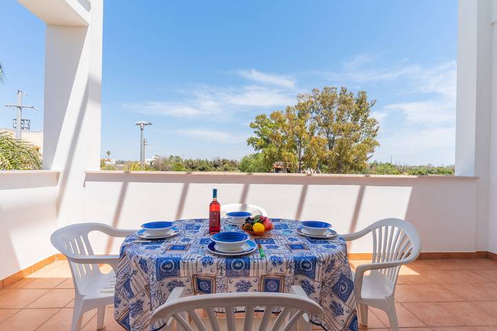 B&b per 3 persone, con balcone in Puglia