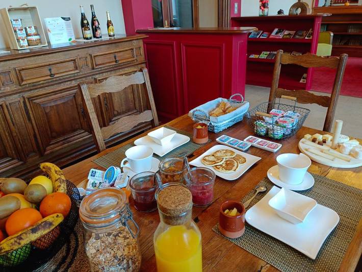 Location de vacances pour 2 personnes, avec jardin et terrasse, animaux acceptés dans Chauffailles - 4