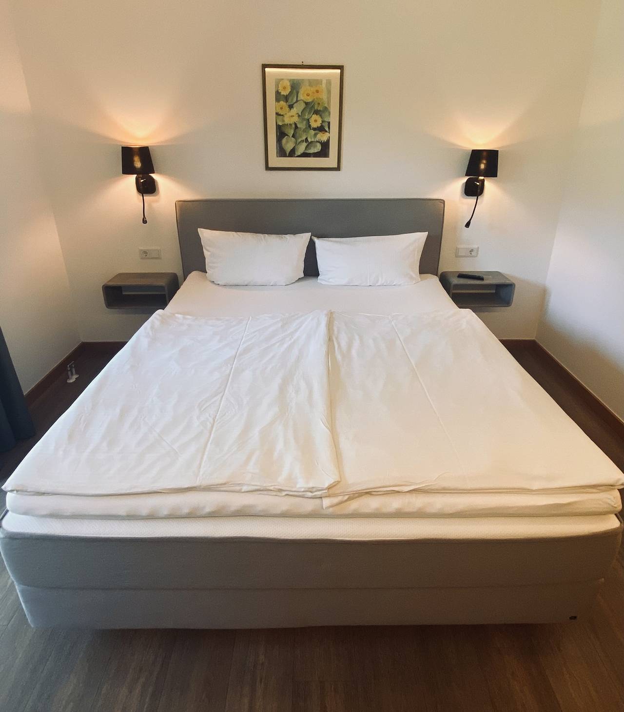 Gasthof-Hotel Alt Fürstätt - Doppelzimmer mit Dusche/Wc und Balkon oder Terrasse in Rosenheim, Oberbayern