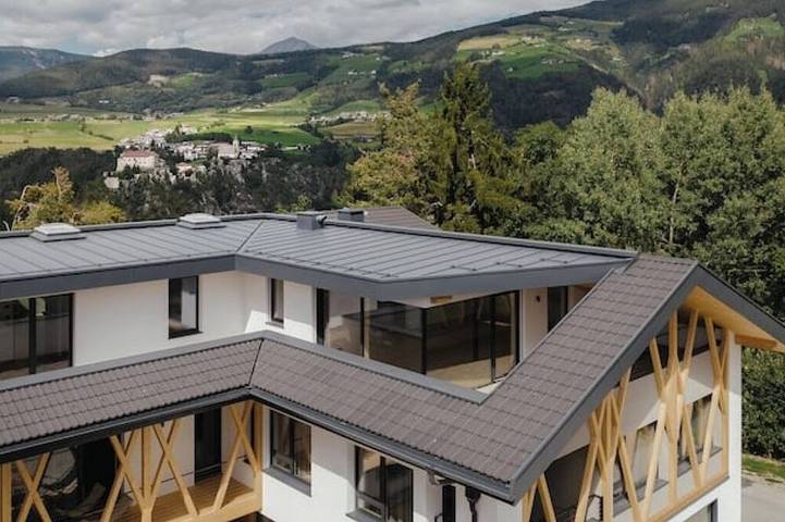 Ferienwohnung für 6 Personen, mit Pool in Natz-Schabs