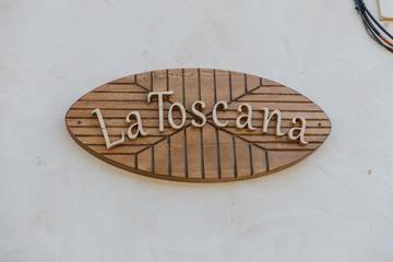 Casa de vacaciones para 10 personas, con vistas además de jardín y piscina en Provincia de Guadalajara