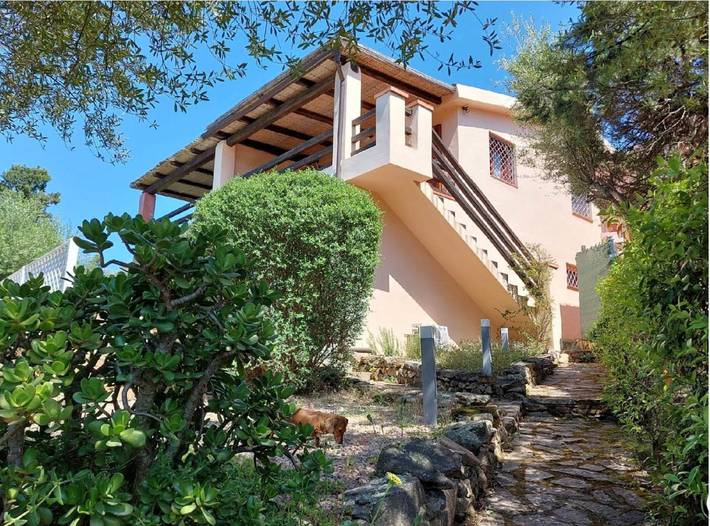 Ferienhaus für 4 Personen, mit Ausblick und Terrasse