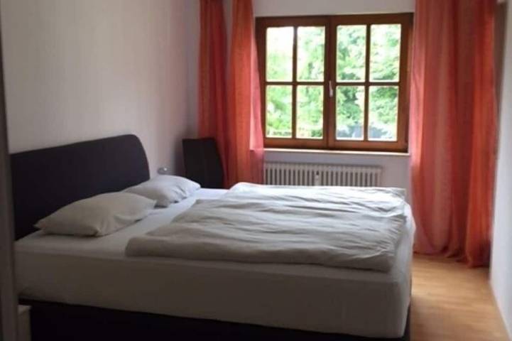 Ferienwohnung für 3 Personen, mit Balkon und Garten in Bad Krozingen - 2
