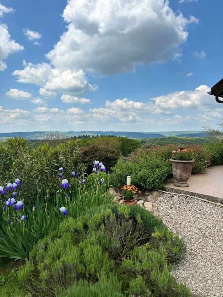 Chambre d’hôte pour 2 personnes, avec jardin et piscine dans le Lot - 3