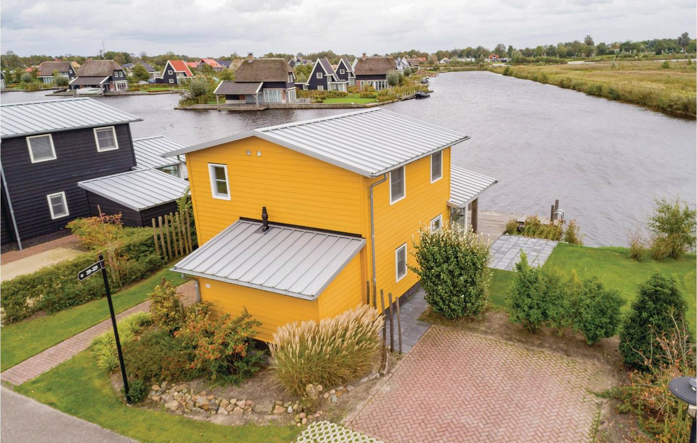 Ferienhaus für 6 Personen mit Terrasse in Giethoorn, Nationalpark Weerribben-Wieden