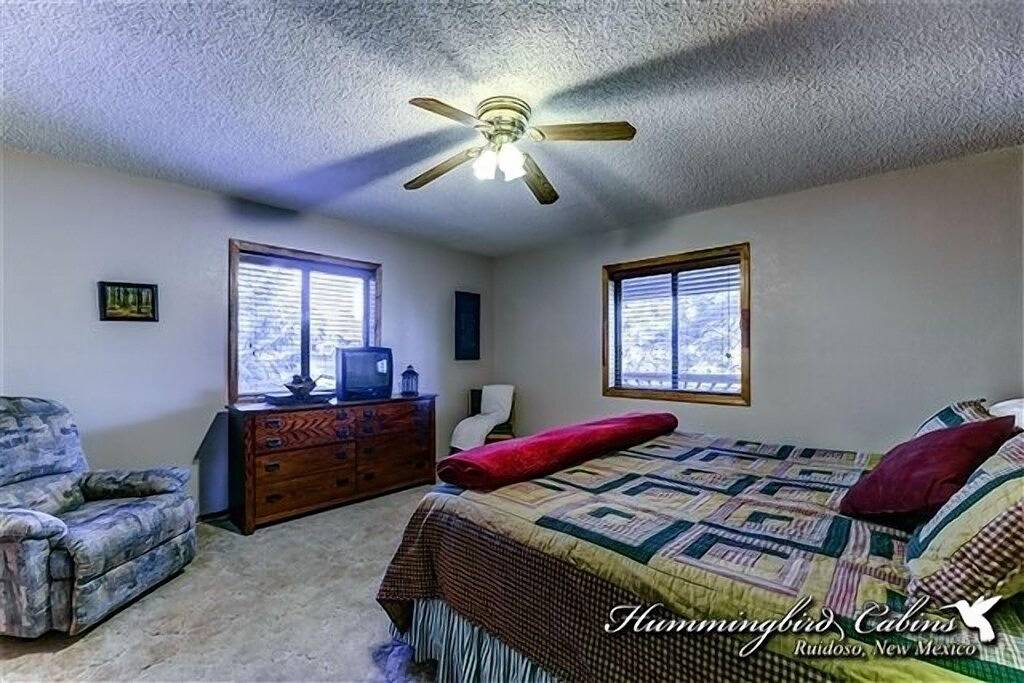 Moon Mountain Lodge: \"Der Lieblingsort meiner Familie!\"  mit Whirlpool und Billardtisch. in Ruidoso, Ski Apache