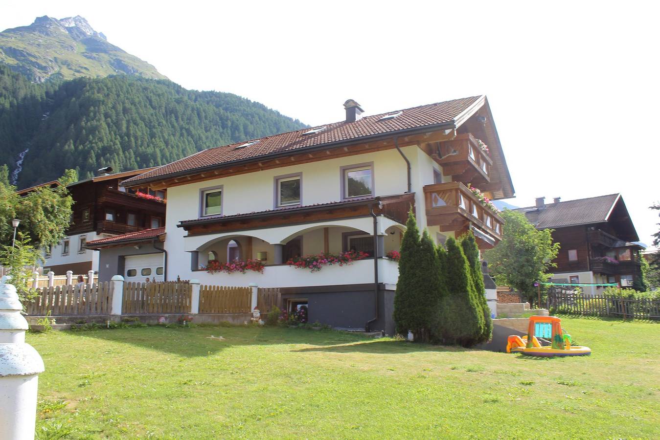 Ganze Ferienwohnung, Appartement/Fewo, Bad, Wc, 2 Schlafräume in Prägraten am Großvenediger, Bezirk Lienz