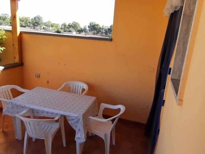 Ferienwohnung für 6 Personen, mit Balkon und Terrasse sowie Ausblick in Torre San Giovanni - 4