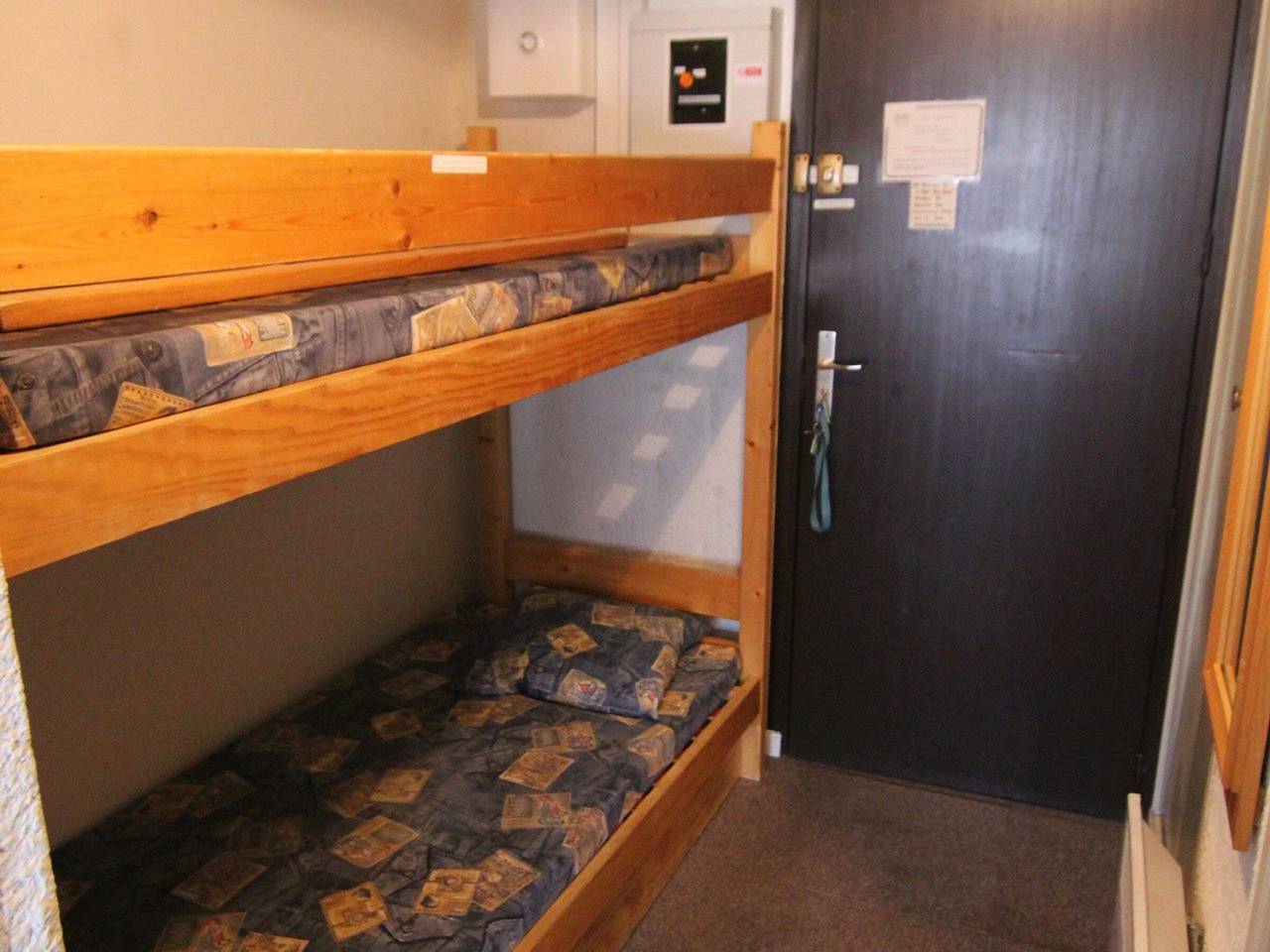 Apartamento entero, Estudio acogedor para 4 en L’Alpe d’Huez, cerca de pistas y servicios in Huez, Parque Nacional de los Ecrins