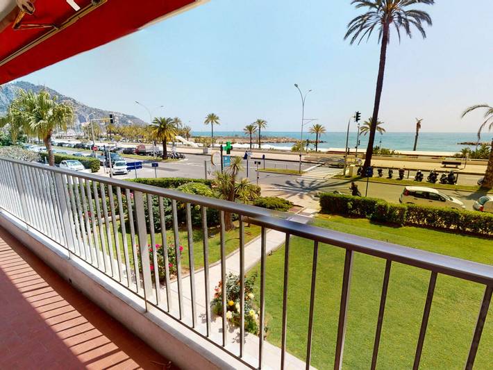 Gîte pour 4 personnes, avec balcon dans Plage des Sablettes Est - 2