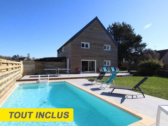 Gîte pour 10 personnes, avec terrasse et jardin