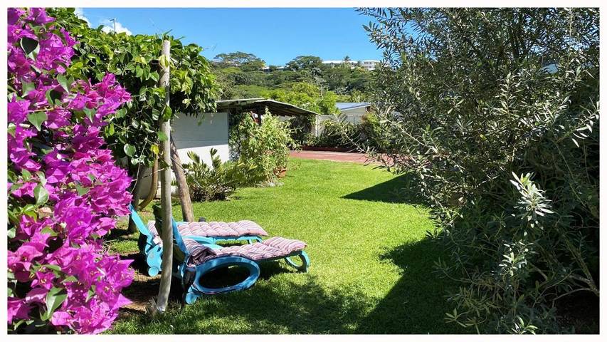 Chambre d’hôte pour 2 personnes, avec jardin ainsi que piscine et vue dans Polynésie française - 3