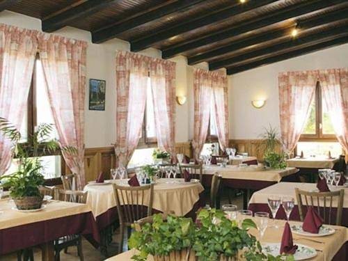 Hôtel pour 3 personnes à Mas-Saint-Chély - 4