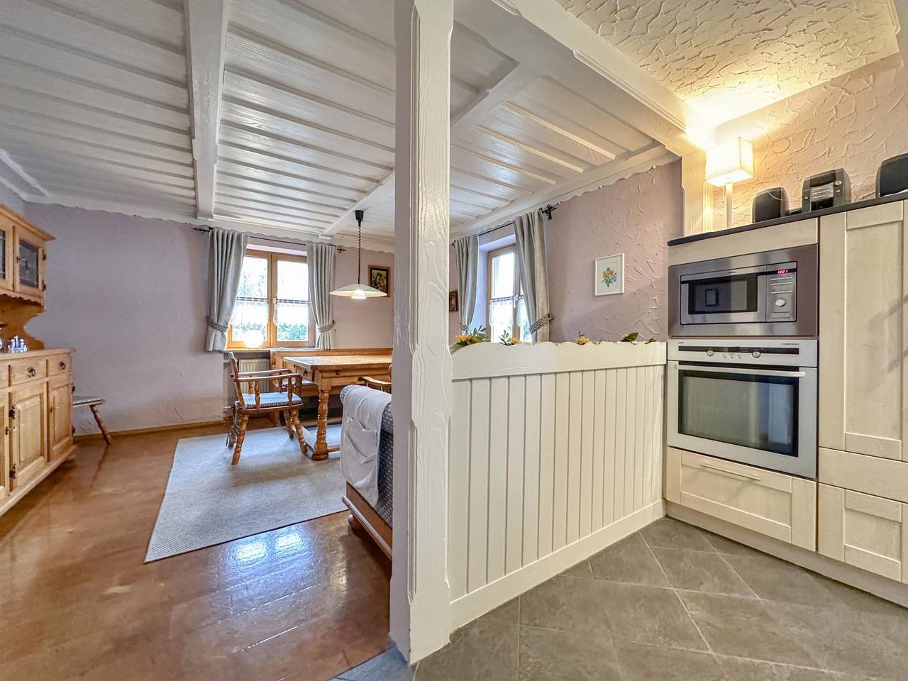 Ganze Wohnung, Wohnung im Altmühltal mit Terrasse und Balkon in Riedenburg, Altmühltal