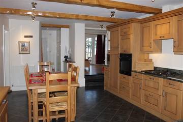Log Cabin for 4 People in Thornthwaite, Cumbria, Photo 2