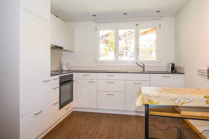 Hütte für 6 Personen, mit Garten und Ausblick in Adelboden - 3