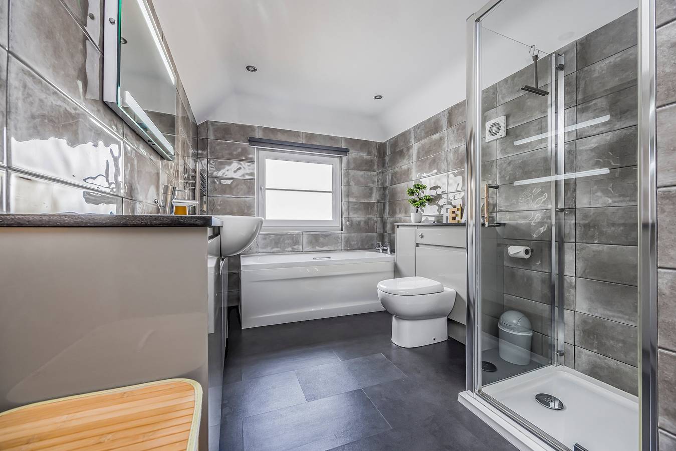 Entire apartment, Gorgeous, Coastal, Family Flat - Pass the Keys in Bognor Regis, West Sussex
