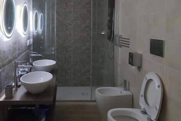 B&B Chapeau: Quadruple Room with Balcony in Casagiove, Caserta Province