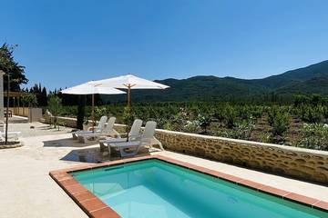 Agriturismo pour 9 personnes, avec jardin à Bouleternère