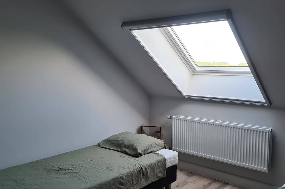 Geheel appartement, Nice 2-bedroom apartment nearby Maastricht in Riemst, Belgisch-Limburg