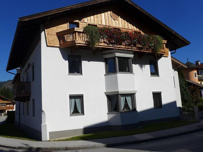 Ferienwohnung für 4 Personen, mit Balkon und Garten in Kramsach
