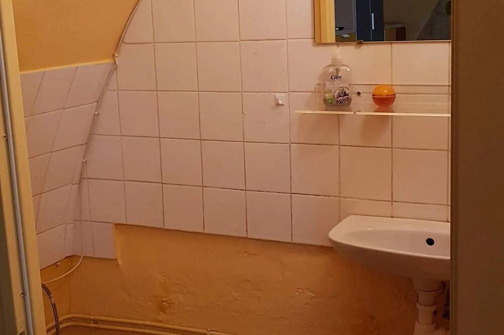 Ganze Wohnung, Homerez - Gemütliches Studio in Aydat mit Klimaanlage auf 26 m² in Aydat, Regionaler Naturpark Volcans d'Auvergne