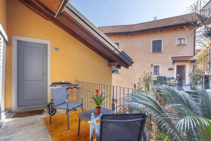 Appartamento per 4 persone, con Balcone e Vista lago a Comune di Cannobio