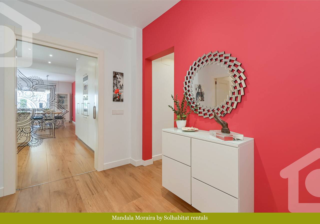Entire apartment, Holiday apartment for 8 people with terrace in Club Moraira, Teulada (Spain)