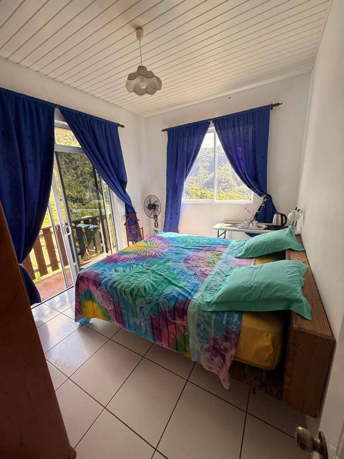 Gîte pour 2 personnes, avec jardin dans Atuona - 4