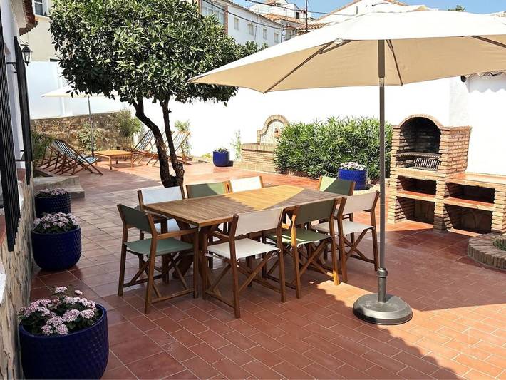 Location de vacances pour 6 personnes, avec terrasse dans El Colmenar