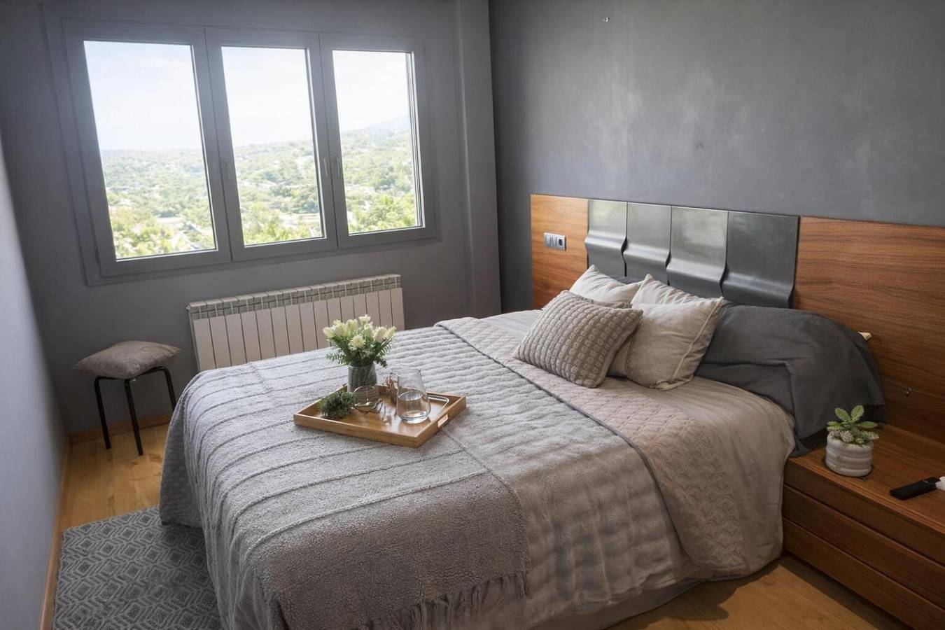 Villa 'Ana Esperanza - El Espinar' con vistas al lago, Wi-Fi y aire acondicionado in El Espinar, Provincia de Segovia
