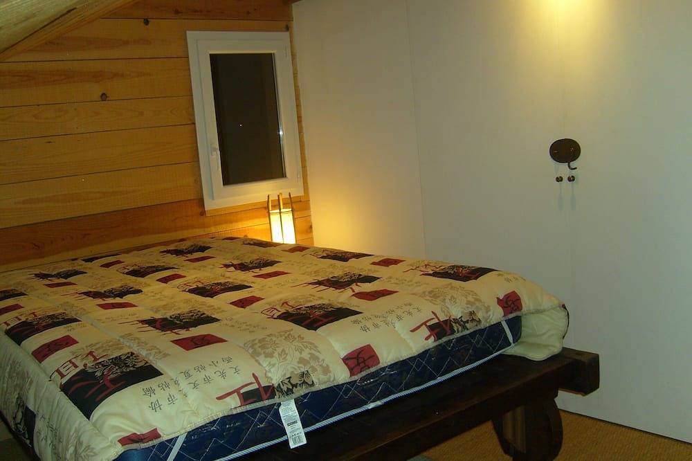 Montalivet, gran villa cerca de la playa.  piscina privada.  grd jardín! in Vendays-Montalivet, Lesparre-Médoc region