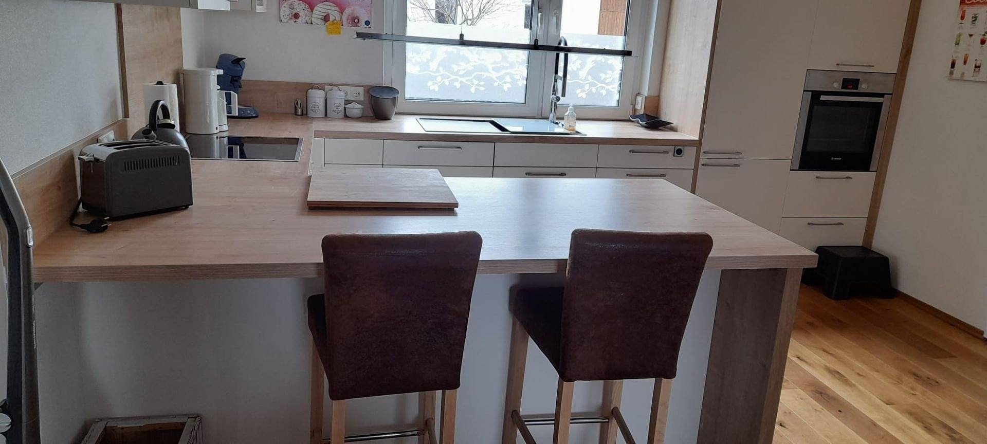 Apartamento vacacional entero, Apartamento de vacaciones para 5 personas con terraza in Wolfhagen, Hessisches Bergland