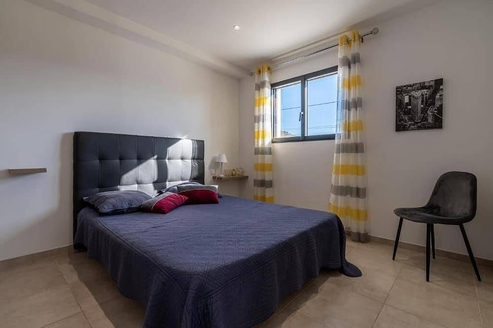 Villa 8 Personnes avec Piscine Privée in Afa, Région d'Ajaccio