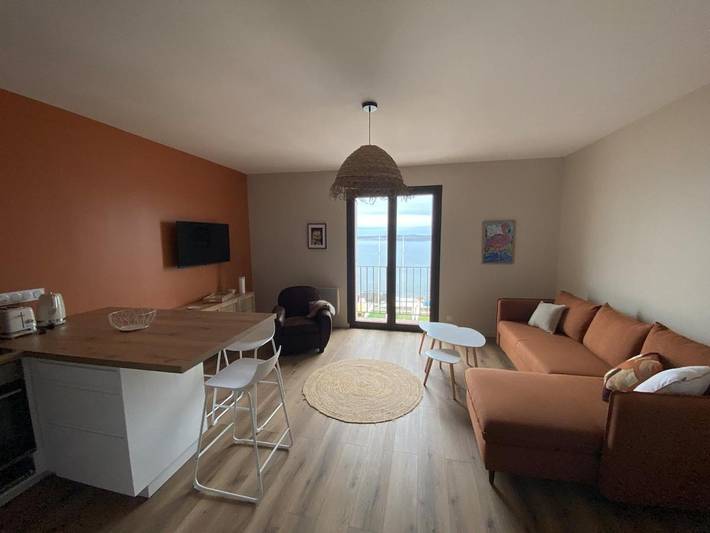 Apartamento de vacaciones para 2 personas, con vistas al lago y balcón - 1