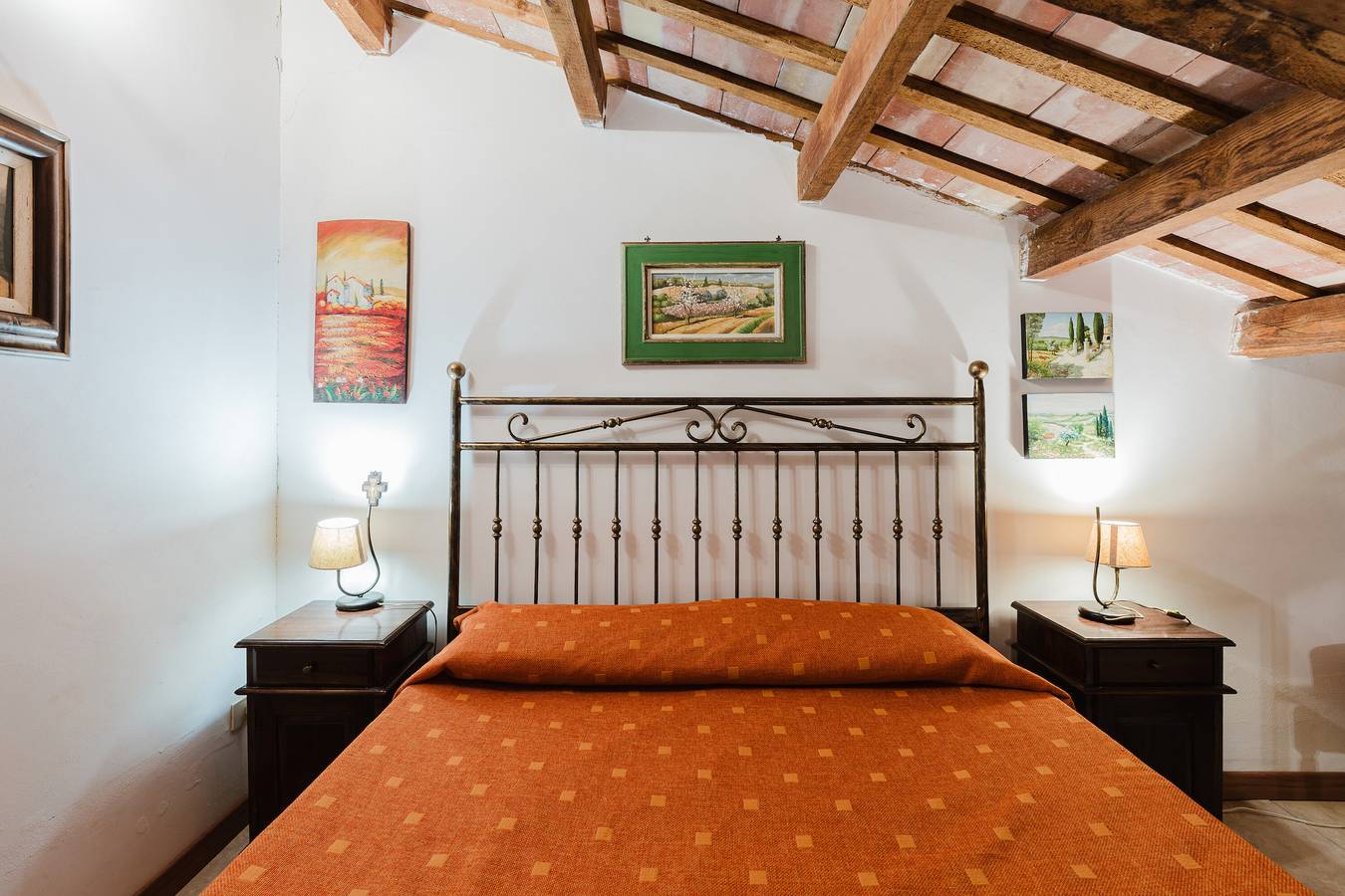 Apartment 'Nespolo' with Private Garden, Wi-Fi and Air Conditioning in Castelluzzo, Custonaci