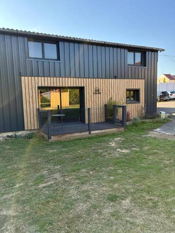 Gîte pour 2 personnes, avec jardin et terrasse à Pont-Remy