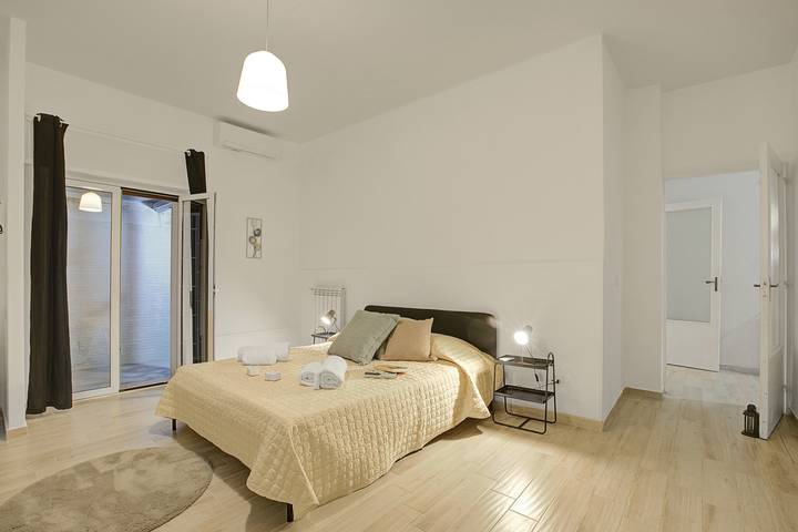 Gîte pour 4 personnes, avec terrasse, adapté aux familles à Bari - 4