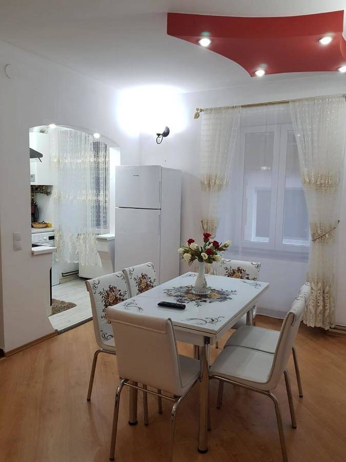 Gîte pour 9 personnes à Brașov - 2