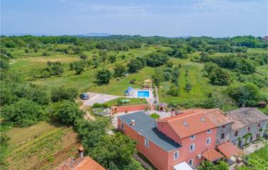 Ferienhaus für 9 Personen in Istrien, Kroatien, Bild 2